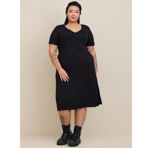 torrid Dresses & Skirts - Torrid Midi Side Slit Dress